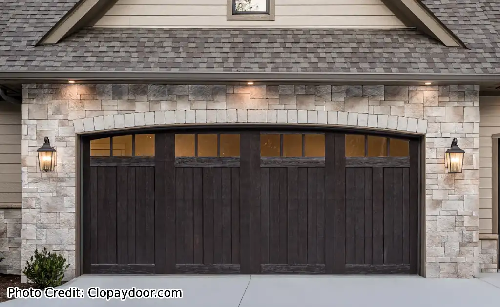 Clopay Residencial Garage Door Type 3